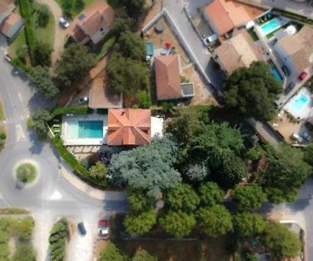 Bastide Pour 15 Avec Piscine, Clim Et Billard