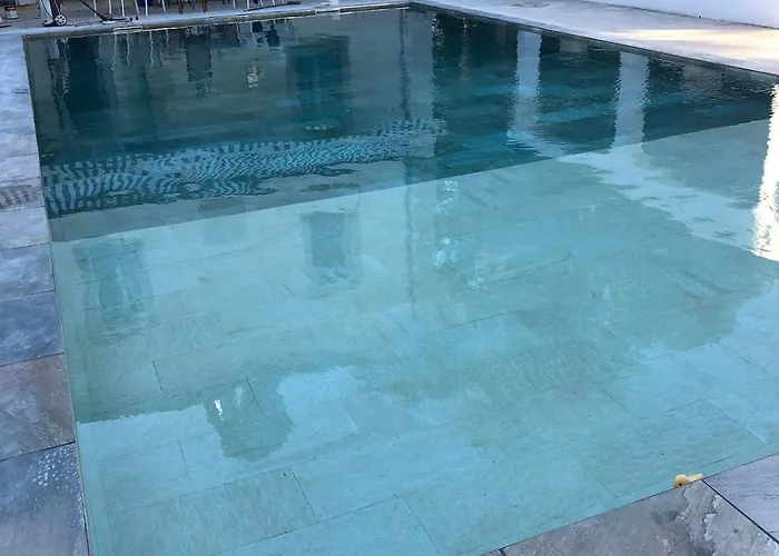 Bastide Pour 15 Avec Piscine, Clim Et Billard Tatil Evi Boisseron